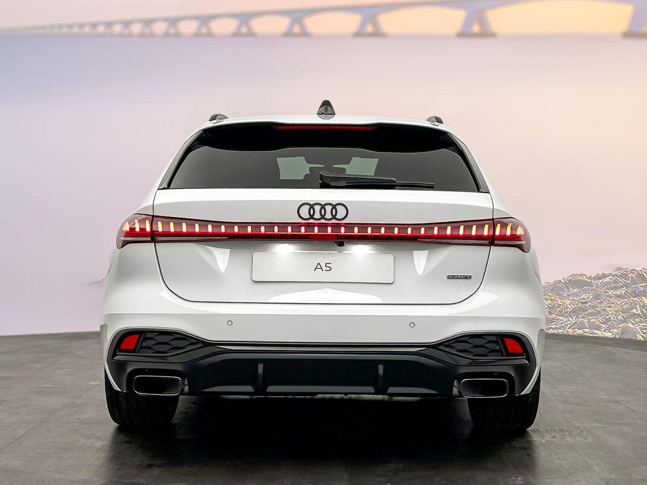 Audi A5 Avant S edition e-hybrid 220 kW / 299 PK Avant 7 versn.