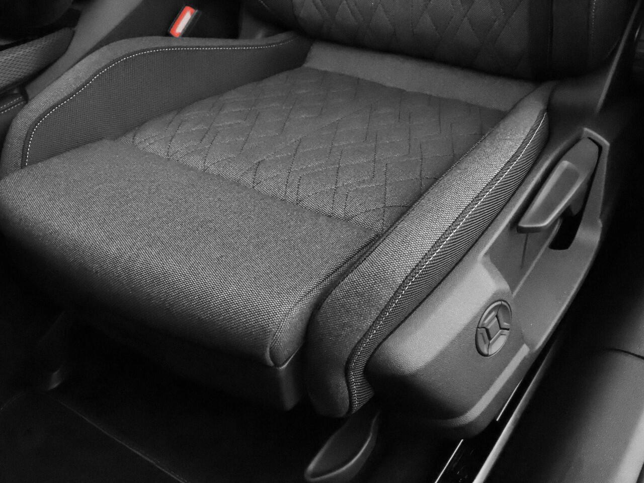 Audi A5 Avant 2.0 e-hybrid quattro S edition 299 PK · Ambiente lichtpakket pro · Privacy glas · Optiekpakket zwart-glanzend