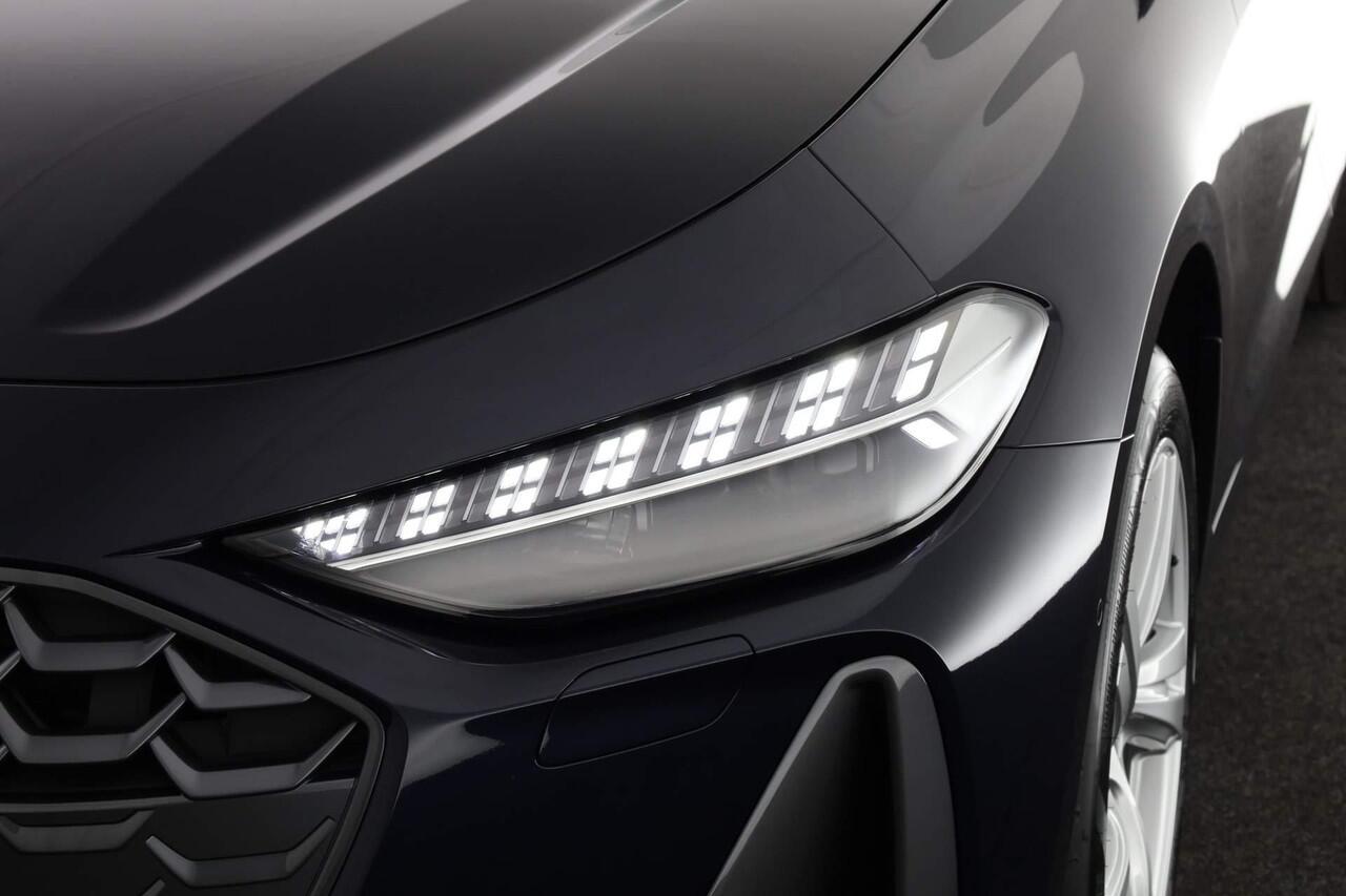 Audi A5 Limousine 35 TFSI 150 PK Advanced edition Audi A5 Limousine 35 TFSI 150PK S-tronic Advanced edition | Stoelen voor, elekt. verstelb. | Standaardst zwart leder-kunstl | Ambiente lichtpakket plus