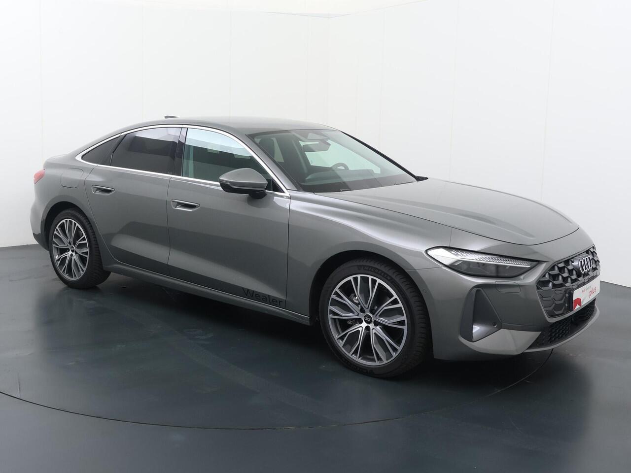 Audi A5 Limousine Advanced edition 35 TFSI 110 kW / 150 PK | Matrix Led koplampen | Lederen sportstoelen | Comfortsleutel | Adaptieve Cruise Control | Ambiente Lichtpakket Multicolour | Elektrische Achterklep | Stoelverwarming |