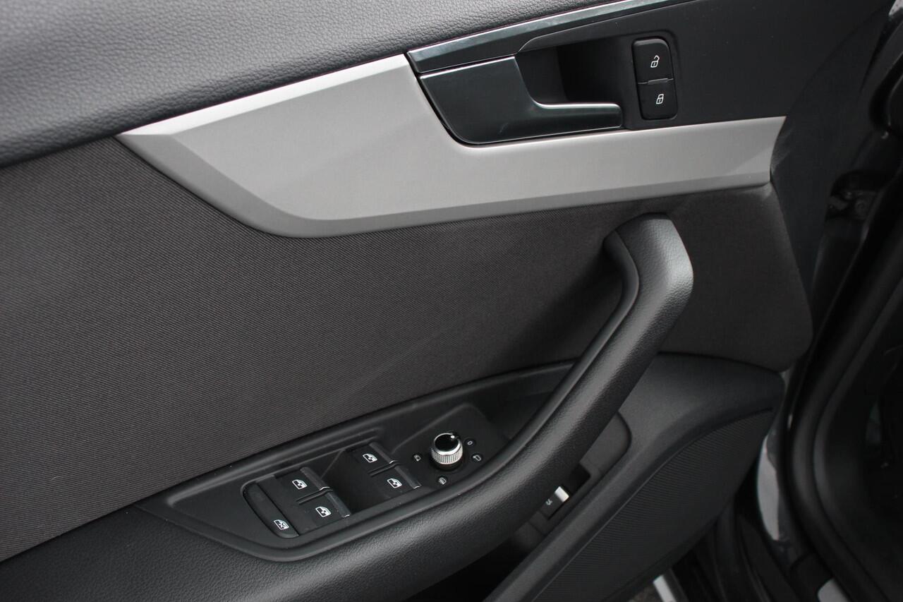 Audi A5 Sportback 40 TFSI Prestige Plus S-Tronic Navigatie Apple Carplay/Android Auto Camera Climate Control Virtual Cockpit Led Dab Electrisch bedienbare achterklep Stoel verwarming