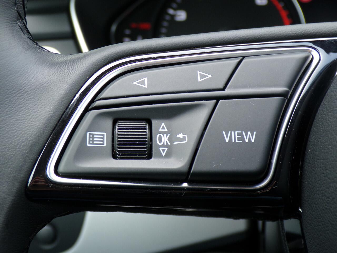 Audi A5 Sportback 35 TFSI Pro Line, Trekhaak / Stoelverwarming / Sensoren V+A / Carplay + Android Auto / 19'' LMV