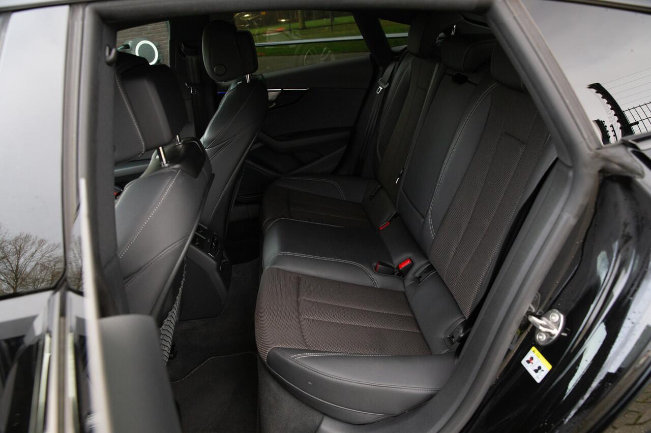 Audi A5 Sportback 35 TFSI S edition Competition , NL-Auto, Sfeerverlichting, Black Edition, Carplay