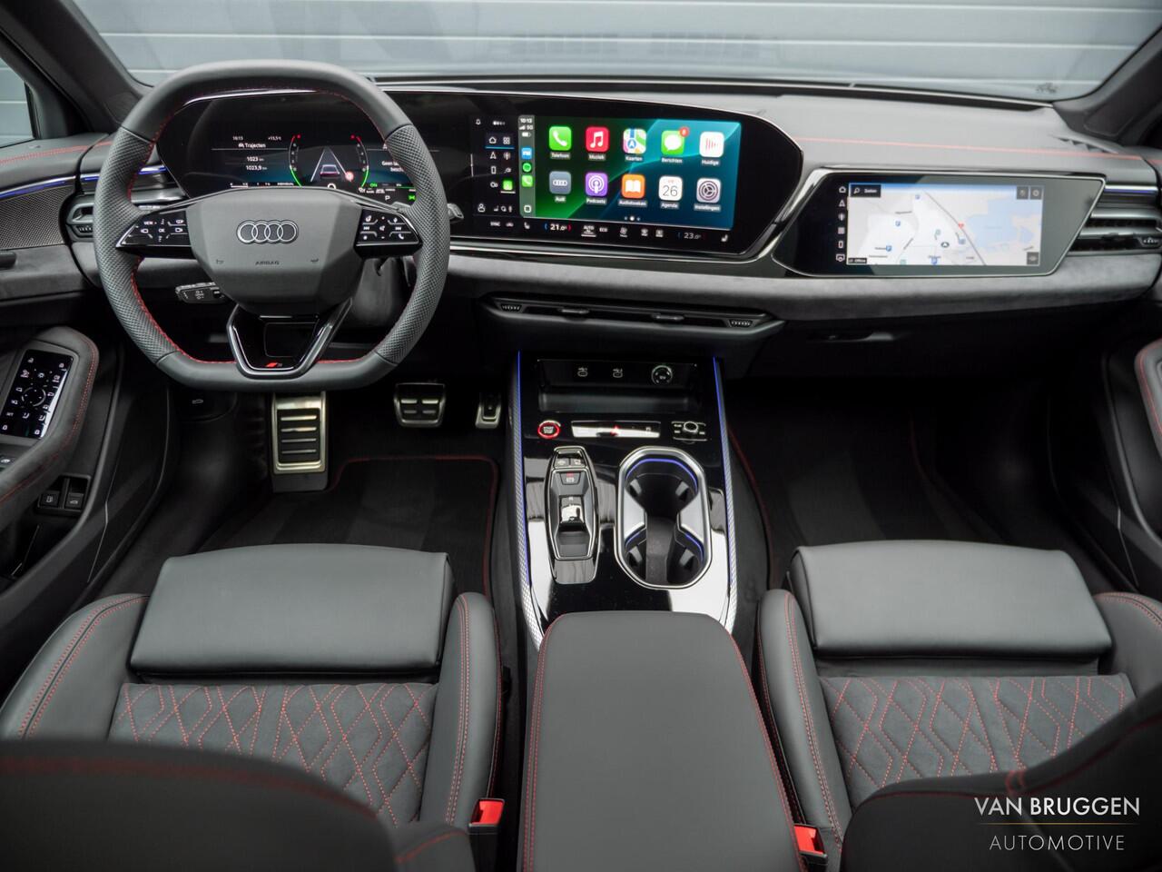 Audi A6 Avant 2.0 e-hybrid quattro S Pano Trekhaak Luchtv Coating Softclose 4-Wiel