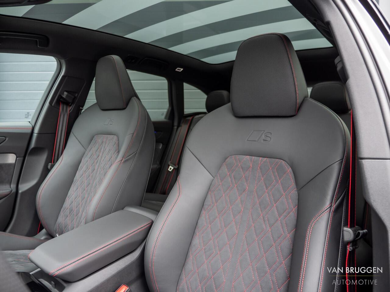 Audi A6 Avant 2.0 e-hybrid quattro S Pano Trekhaak Luchtv Coating Softclose 4-Wiel