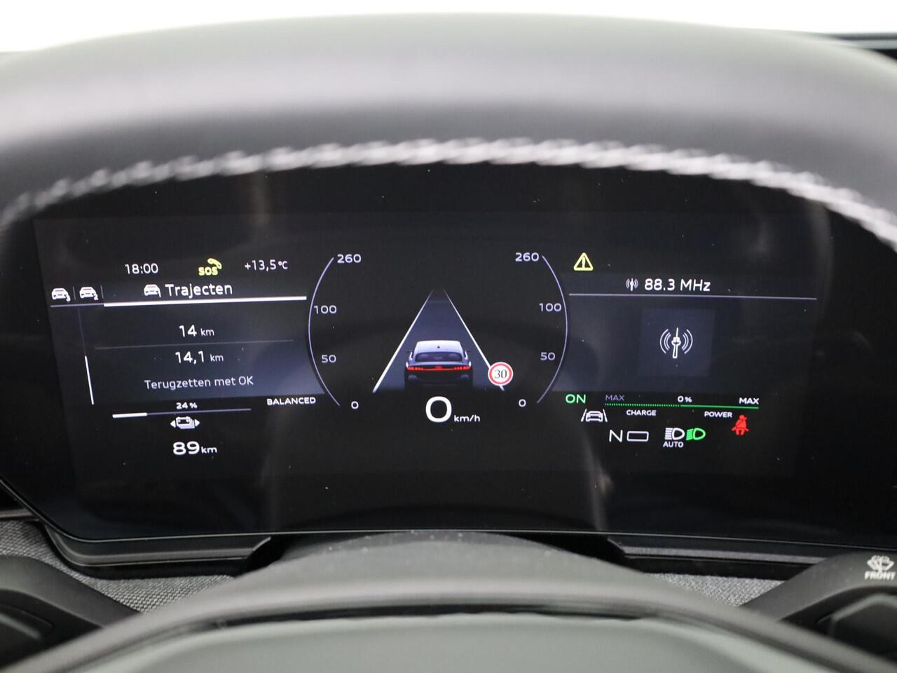 Audi A6 Sportback e-tron S edition 83 kWh | Adaptive luchtvering | Adaptive cruisecontrol | Oled achterlichten | Omgevingscamera's | LM velgen 21" | Winterpakket |