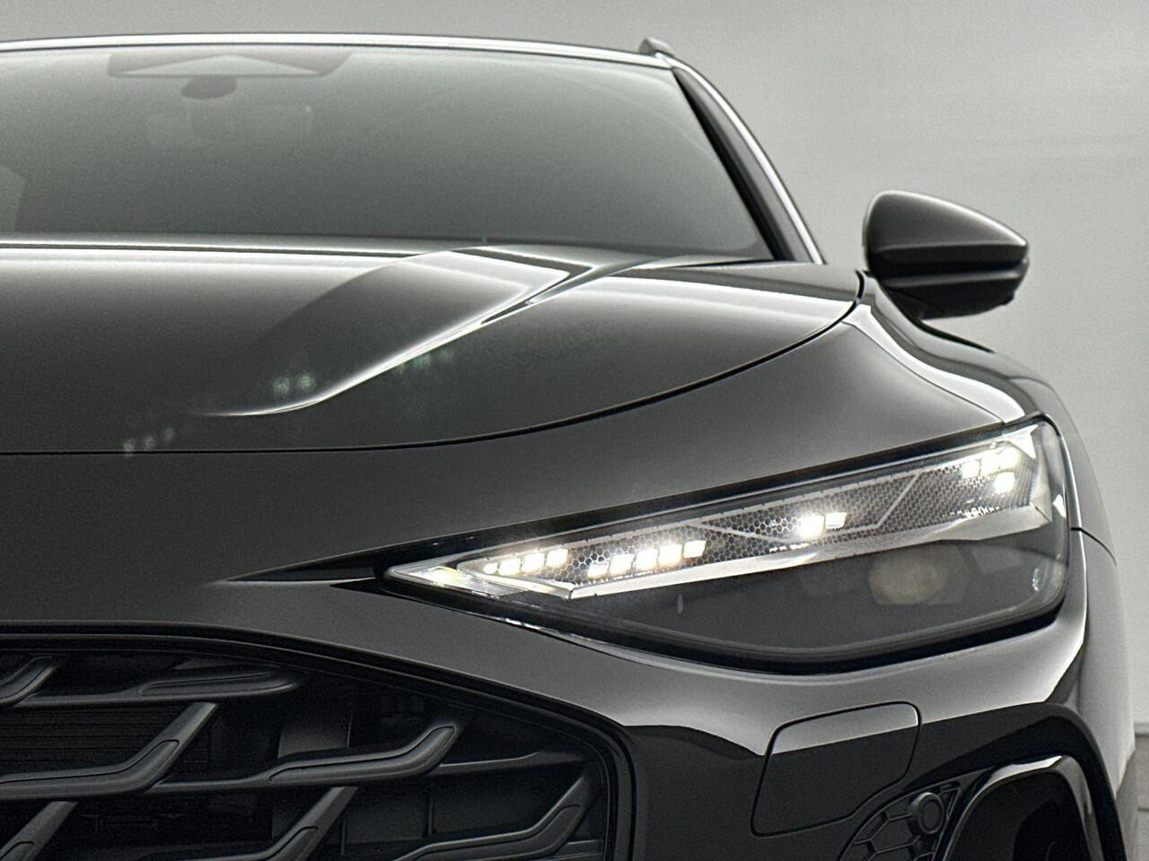 Audi A6 Avant S edition Competition e-hybrid 270 kW / 367 PK Ava