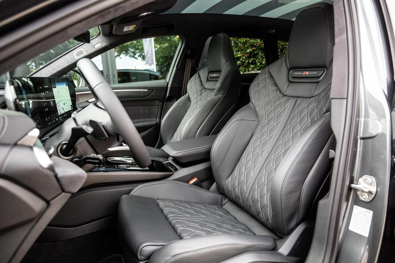 Audi A6 Avant 2.0 e-hybrid quattro S edition Competition