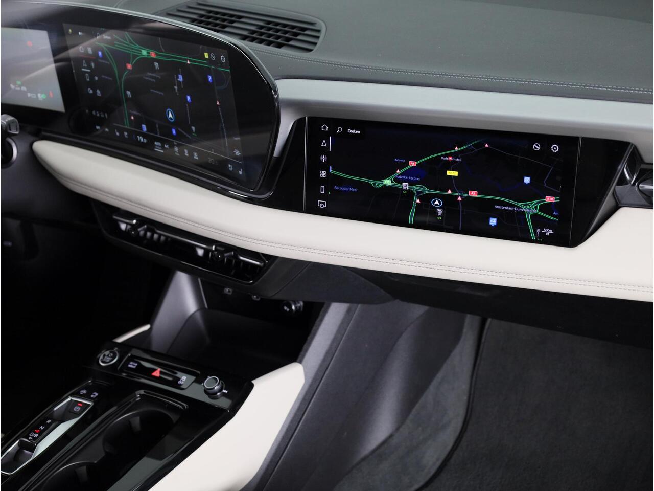 Audi A6 Avant e-tron Advanced edition performance 100 kWh 367pk | Adaptieve cruise controle | Stoelventilatie | Pack Tech Pro | Beige Leder