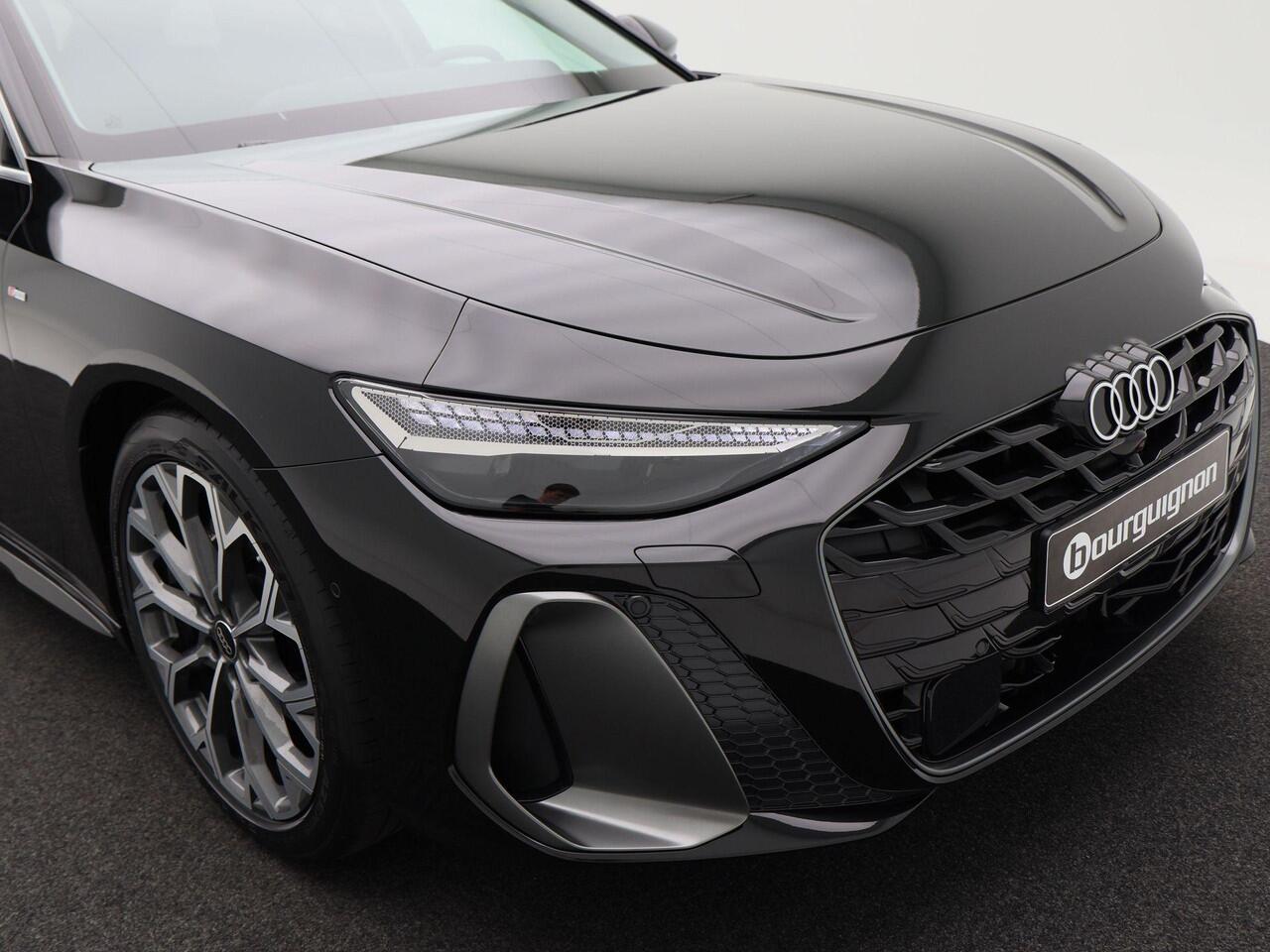 Audi A6 Avant Advanced edition 40 TFSI 204 PK Avant | 20 inch | Matrix Led | Elektrische stoelen | Bijrijdersscherm |