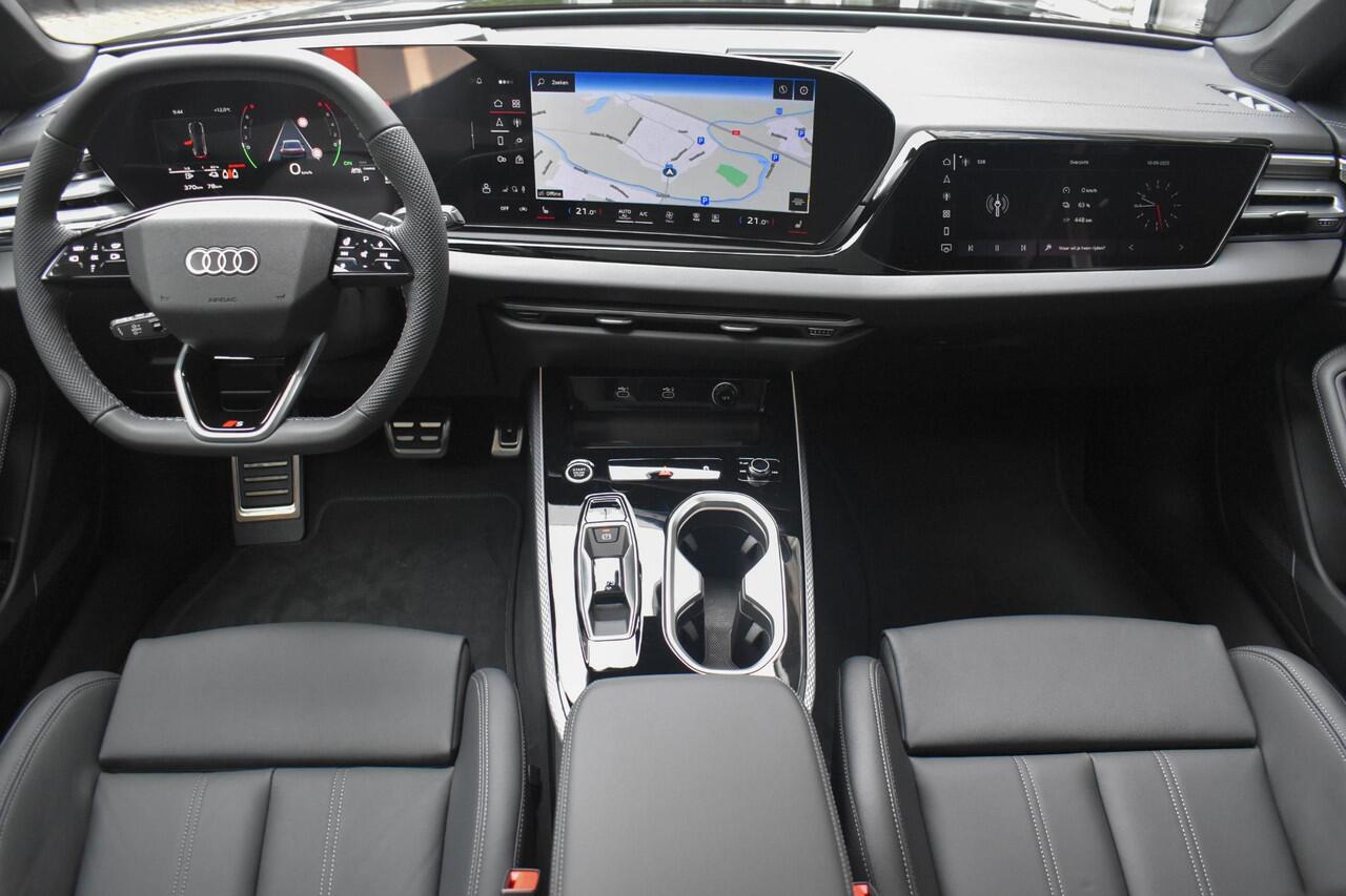 Audi A6 Avant 367PK quattro S edition Competition Midnightgreen Electr Trekh ,