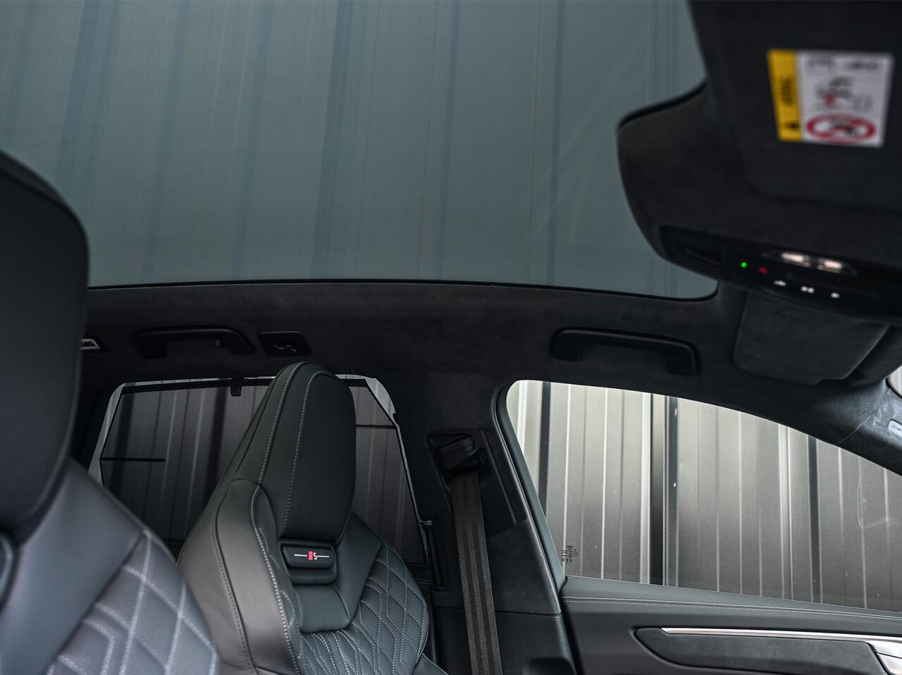 Audi A6 Avant 2.0 E-HYBRID QUATTRO S EDITION COMPETITION 270KW | PERFORMANCE S-SEATS | MIDNIGHT GREEN METALLIC | 3X S-LINE | ALCANTARA | HEAD-UP | VIRTUAL COCKPIT | 360 CAMERA | VIERWIELBESTURING | MASSAGE | B&O SOUND SYSTEM | ADAPTIVE CRUISE | PANORAMADAK | EL. 