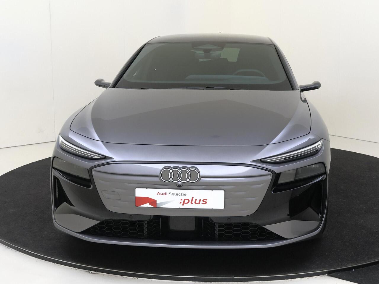 Audi A6 Avant e-tron edition performance 100 kWh | Panoramadak | Trekhaak | Bang & Olufsen | 360 camera | Head-up display | 3-zone airco | Stoel- en stuurwielverwarming | Keyless |