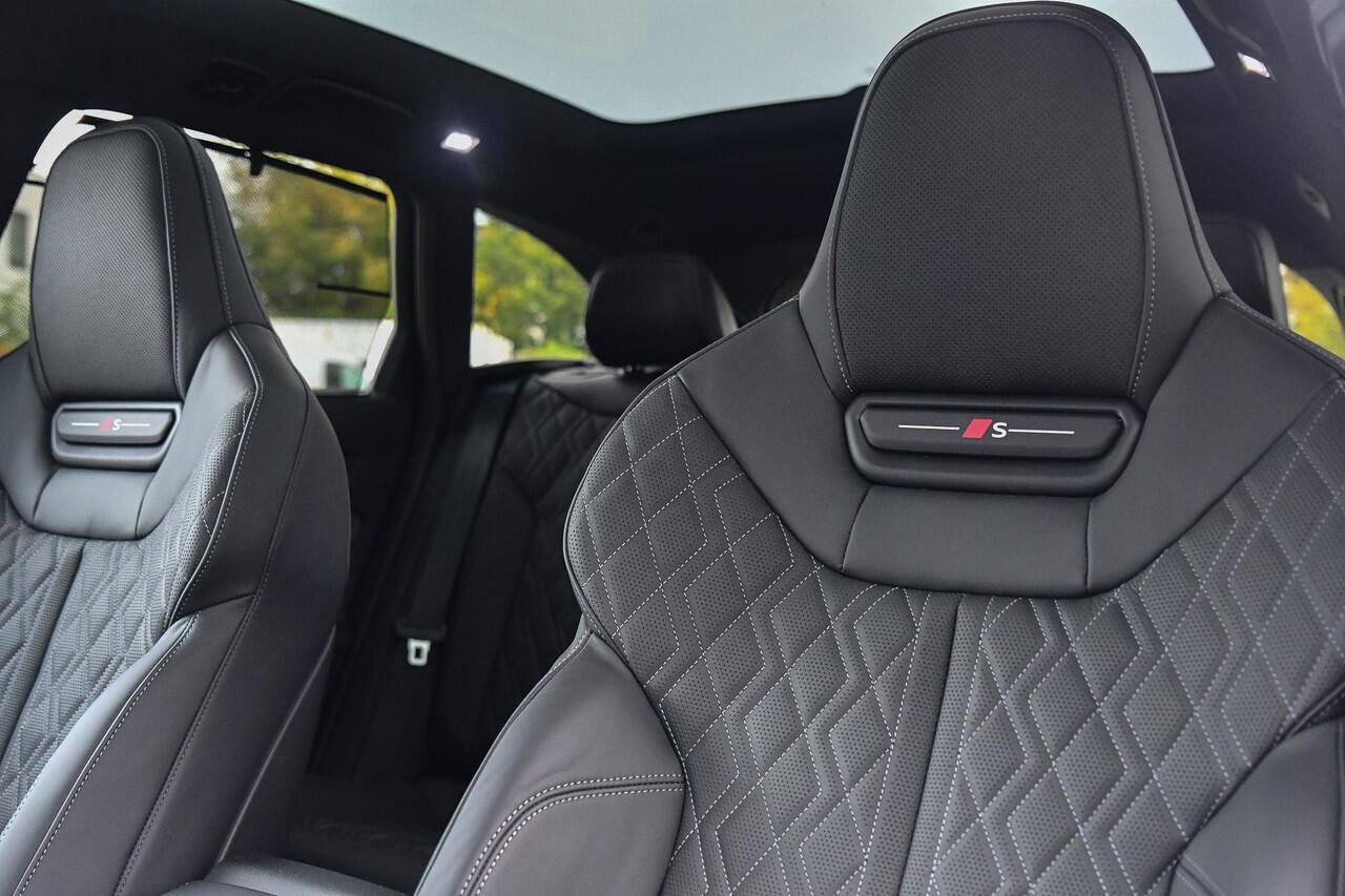 Audi A6 Avant 2.0 e-hybrid quattro S edition Competition 368 PK |Tech Pro|AWD Sturing|Trekhaak|B&O|