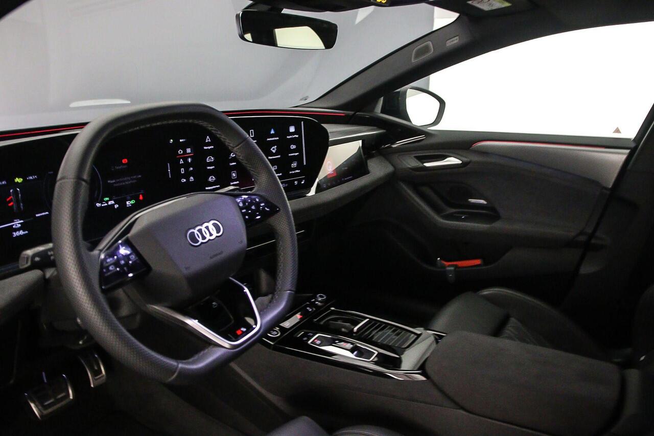 Audi A6 Avant e-tron S Edition performance 100 kWh | B&O | Tech Plus | Head Up | 21 inch | Matrix LED | Stuurverwarming | S Line | 360 Cam | Keyless |