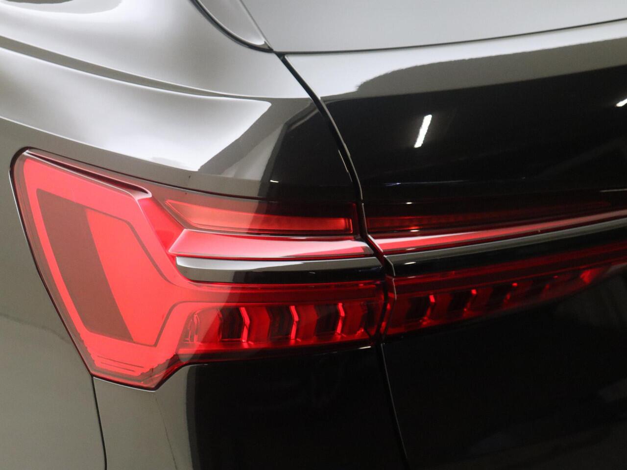 Audi A6 Avant 50 TFSI e quattro S edition Competition | SoH 97% | Head-up display | 360 camera | 4-zone airco | Soft-close portieren | Parkeerassistent | Dodehoek detectie | Keyless | Adaptieve cruise control |