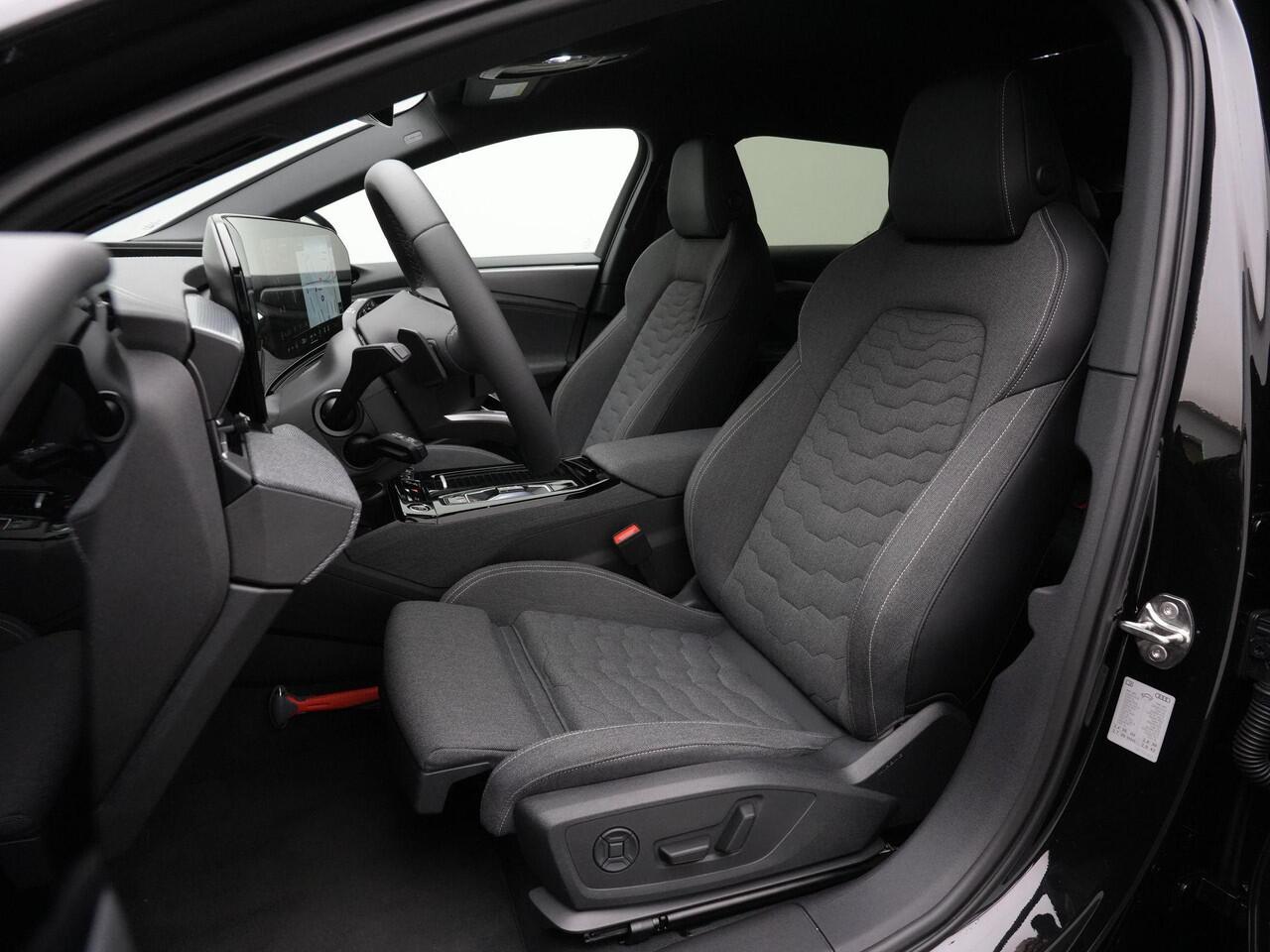 Audi A6 Avant e-tron S edition performance 100 kWh 367 pk / S-Line | Geheugenstoel | 360 camera | Navigatie