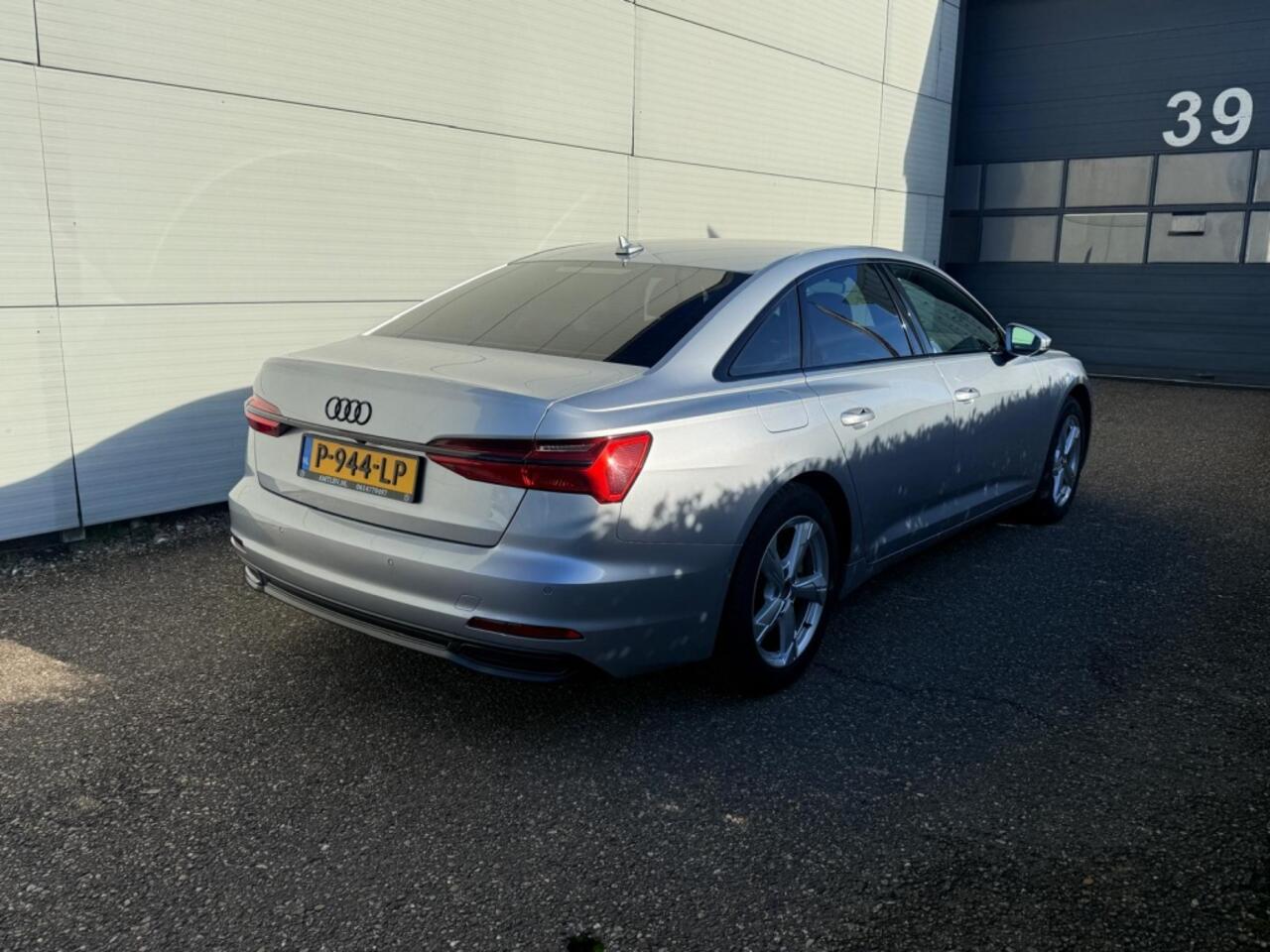 Audi A6 Limousine - 50 TFSI e quattro Business edition