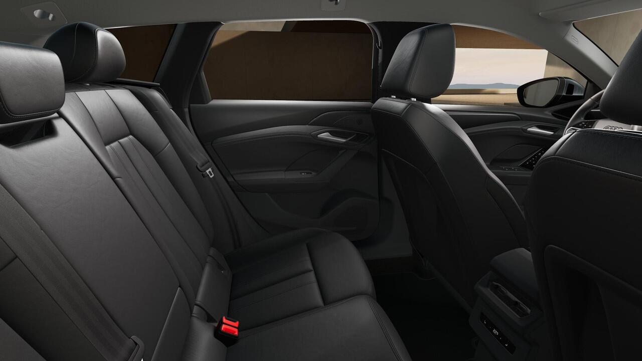 Audi A6 Avant e-tron Advanced edition 83 kWh adaptive cruise assist, MMI bijrijdersscherm, keyless entry, omgevingscamera's