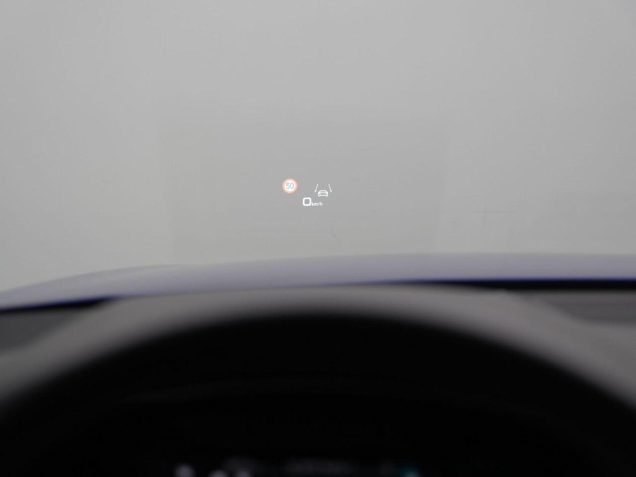 Audi A6 Avant 55 TFSI e 367 pk S-tronic quattro Pro Line S Competition / S-Line | Panoramadak | Trekhaak | Demperregeling | Geheugenstoel | HD-Matrix LED | Head-up display | 360 camera | Bang & Olufsen | Leder/alcantara