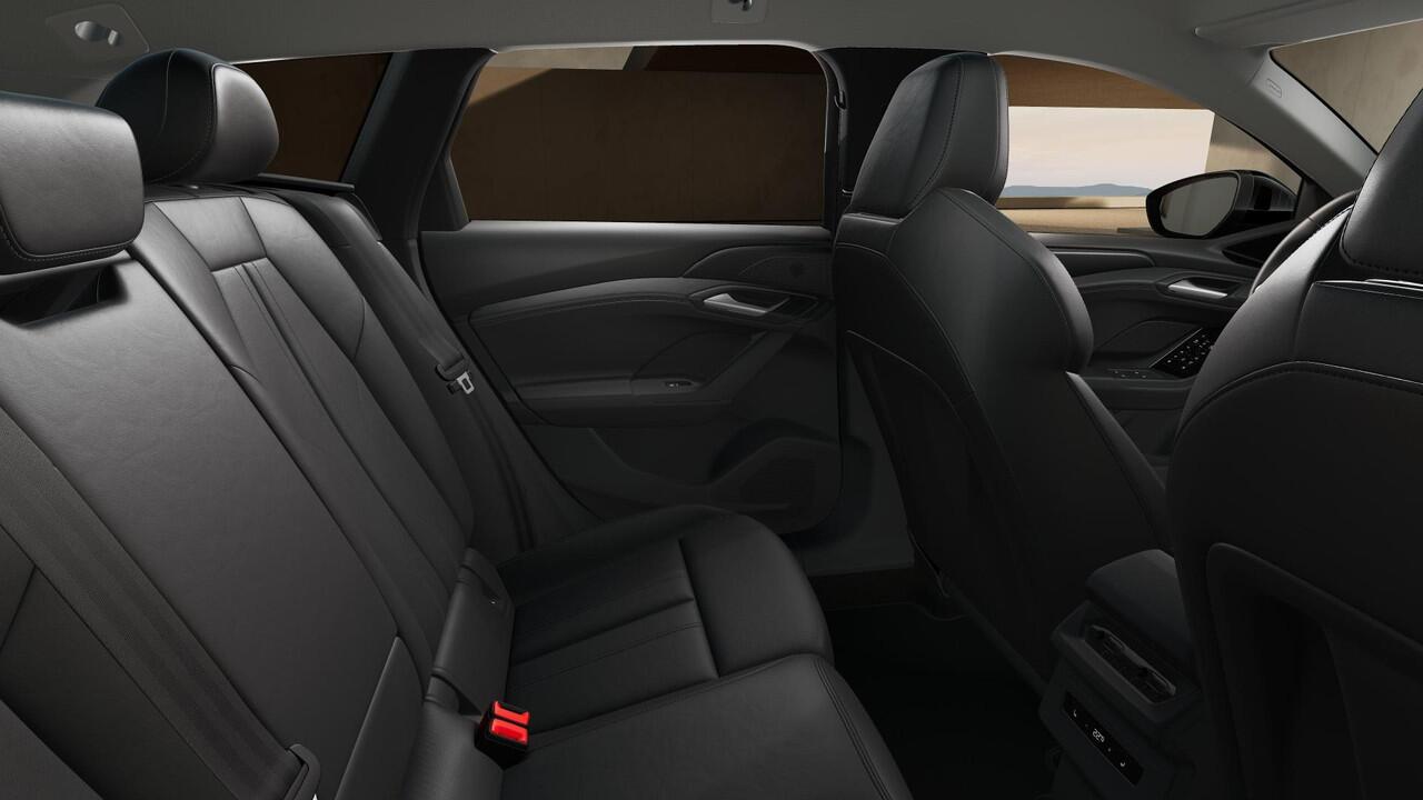 Audi A6 Avant e-tron Advanced edition performance 100 kWh adaptive cruise control, omgevingscamera's, keyless entry, winterpakket, optiek zwart glanzend, leder interieur