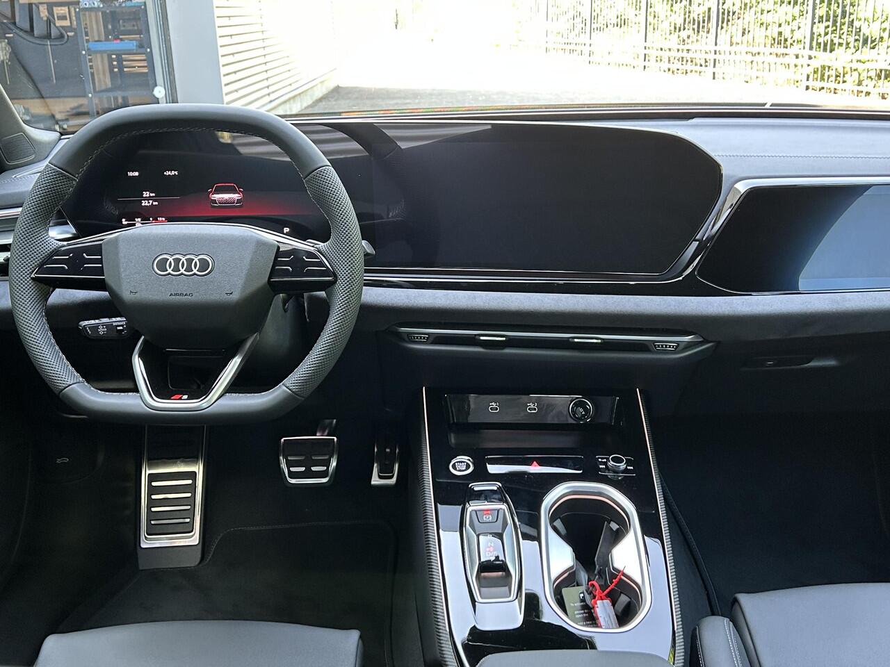 Audi A6 Limousine Pro Line 2.0 TFSI e 299 pk | Audi Sport velgen 21" | Sportstoelen Leder / Dinamica | Sfeerverlichting | S-Line