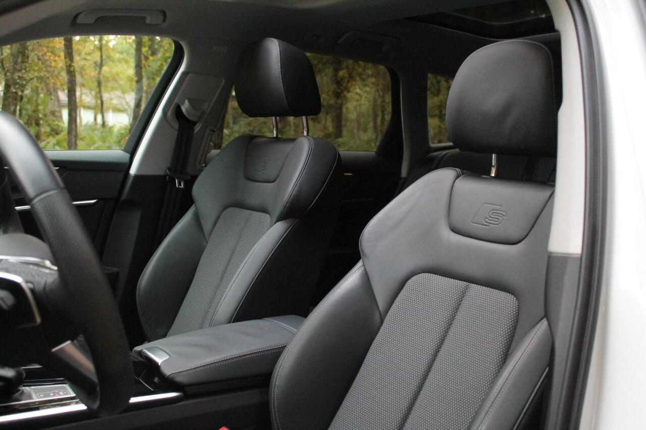 Audi A6 Avant 55 TFSI e quattro S-line Competition | Pano | Trekhaak | Memory