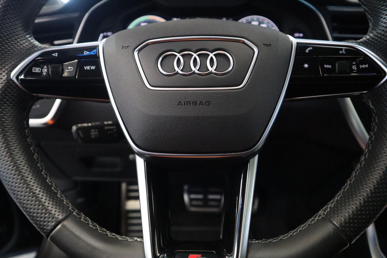 Audi A6 Limousine 55 TFSI e Quattro Pro Line S Competition 367pk Panorama Navigatie Cruise Control Volleder interieur Stoel/Stuur verwarming. 24 maanden garantie mogelijk (*vraag naar de voorwaarden)