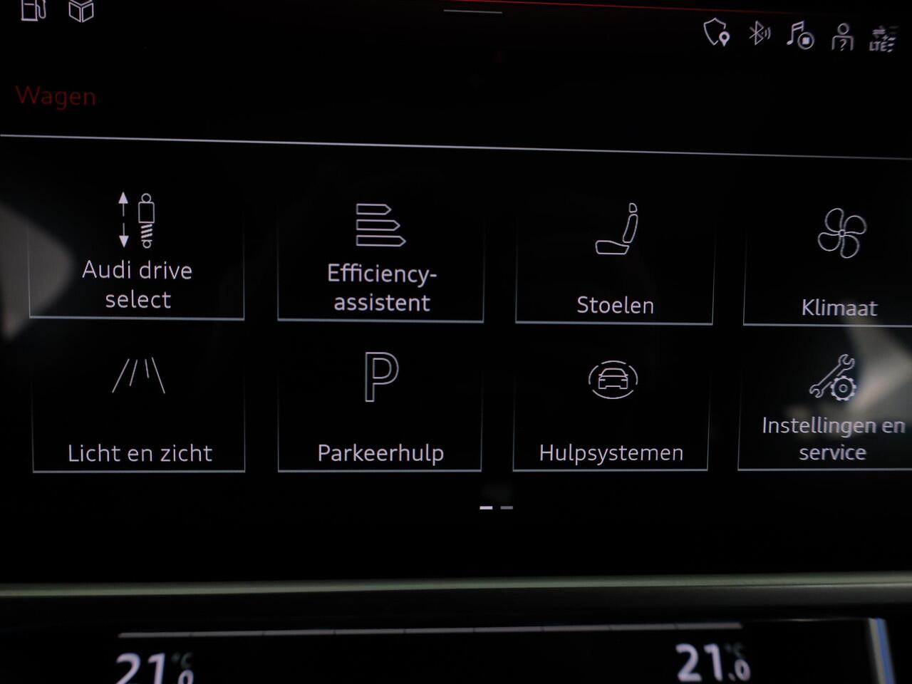 Audi A6 Avant 40 TFSI S edition 204pk | Panoramadak |Verwarmbare voorstoelen | 19'Lichtmetalen velgen | Parkeercamera |