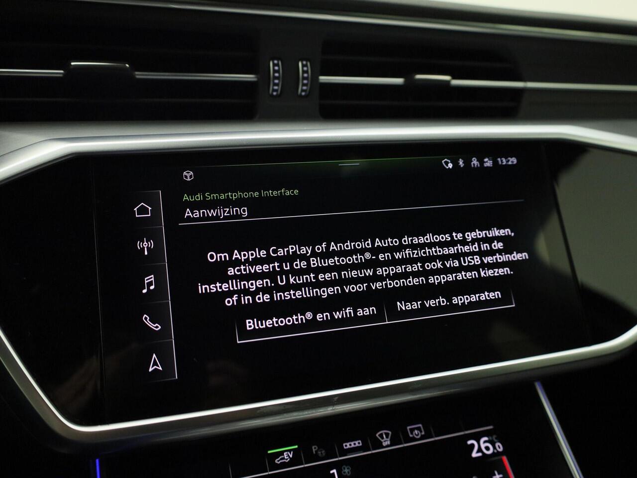 Audi A6 Avant 55 TFSIe 270kW/367PK quattro S Line · Panoramadak · Apple/Android Car Play · Leder/Alcantara