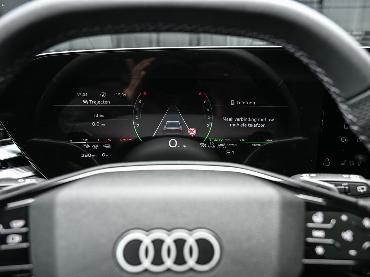 Audi A6 Avant 2.0 E-HYBRID QUATTRO S EDITION COMPETITION 270KW | PERFORMANCE S-SEATS | MIDNIGHT GREEN METALLIC | 3X S-LINE | ALCANTARA | HEAD-UP | VIRTUAL COCKPIT | 360 CAMERA | VIERWIELBESTURING | MASSAGE | B&O SOUND SYSTEM | ADAPTIVE CRUISE | PANORAMADAK | EL. 