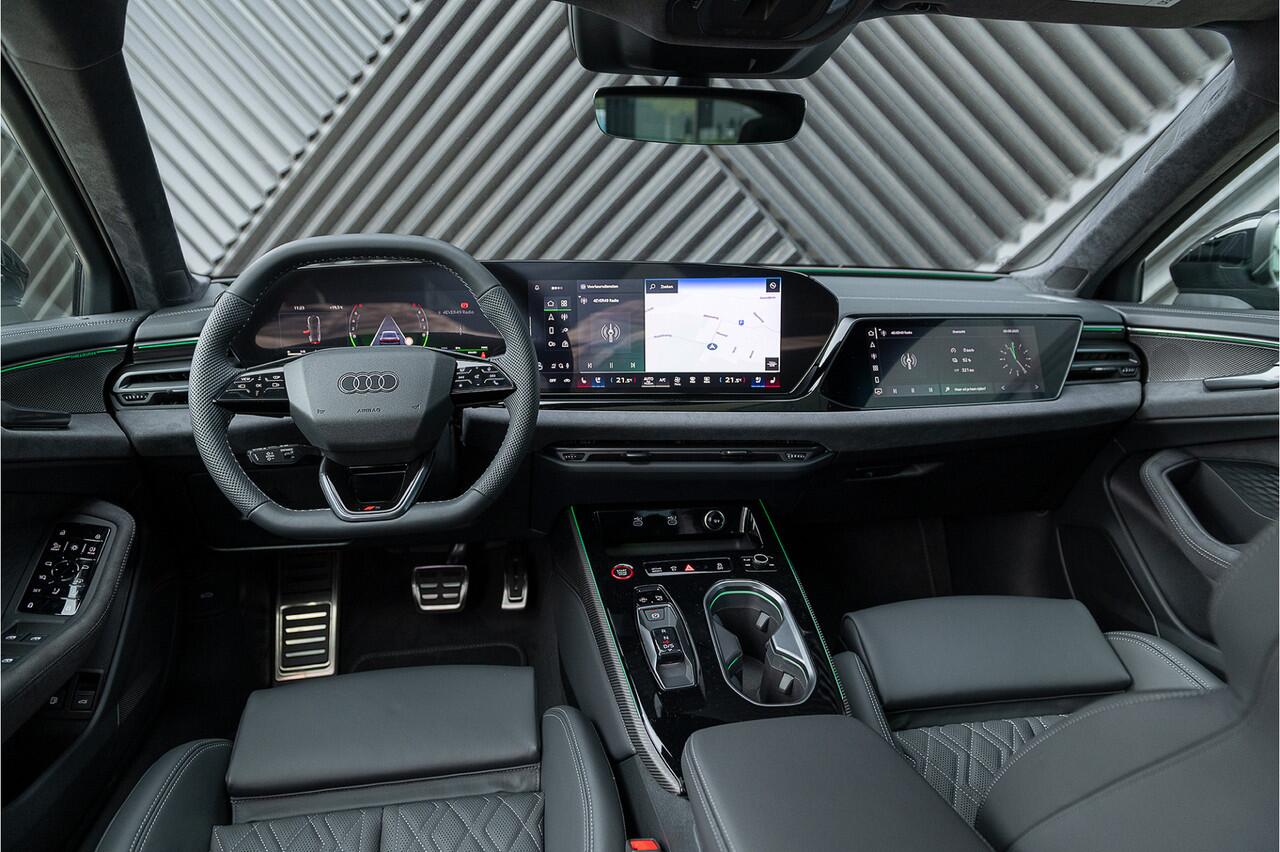 Audi A6 Avant 2.0 e-hybrid quattro 270 KW S edition Competition Alle Opties ACC B&O Midnightgrun S Stoel 360 Camera Pano Luchtv. Vielwielbes. AmbientPro Trekhaak FULLOPTION