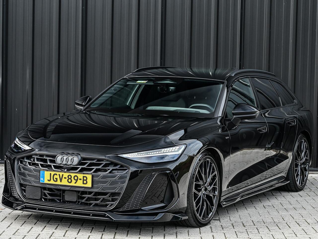 Audi A6 Avant 2.0 e-HYBRID QUATTRO S EDITION 299PK | S-SEATS | LUCHTVERING | PANORAMADAK | 360 CAMERA | EDITION ONE | B&O SOUND | HEAD-UP | 4-WHEEL STEERING | 4-ZONE CLIMATE | TECH PACK PLUS | AMBIANCE INTERIEUR | TREKHAAK | MEMORY SEATS | MMI PASSAGIERS DISPLAY 