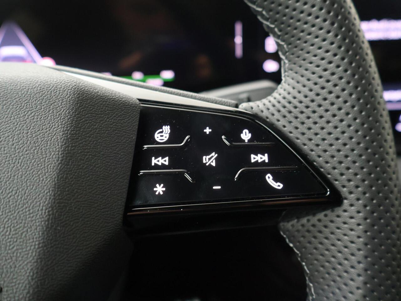 Audi A6 Sportback e-tron S edition performance 100 kWh / 367 pk | Stuurwielverwarming | Stoelverwarming voor en achter | Remzadels rood | 21" Audi Sport velgen