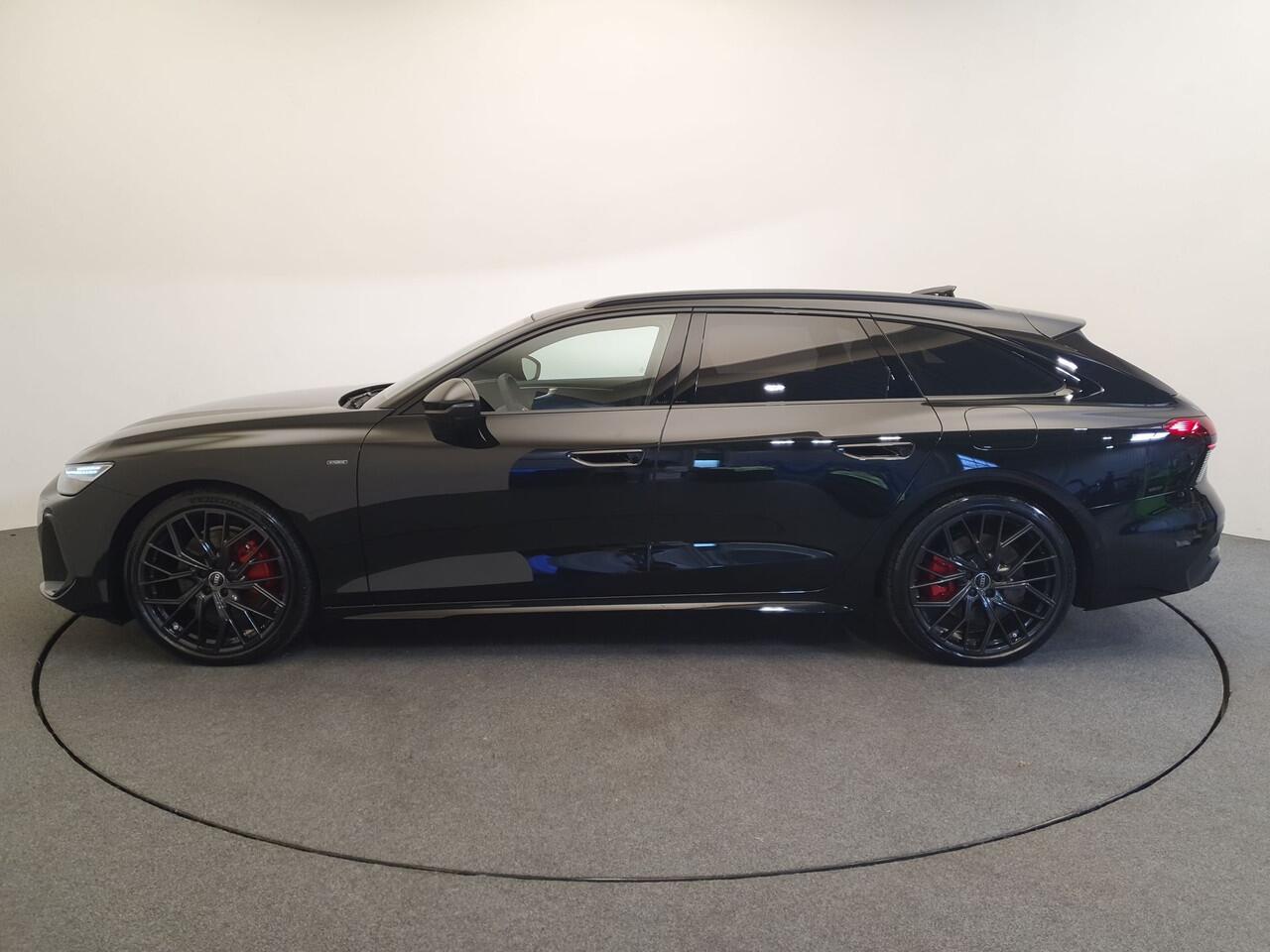 Audi A6 Avant 2.0 e-hybrid quattro S edition Competition Luchtvering, Panoramadak, Trekhaak, B&O, Achterasbesturing