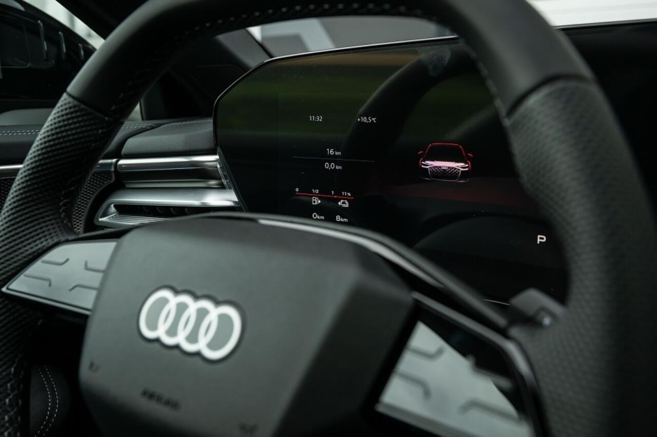 Audi A6 2.0 e-hybride | Panorama | Matrix LED Plus | 360° | Head-up | Vierwielbesturing | Bang & Olufsen 3D | ACC | 20 Inch | Nachtgroen | 5 Jaar Garantie |