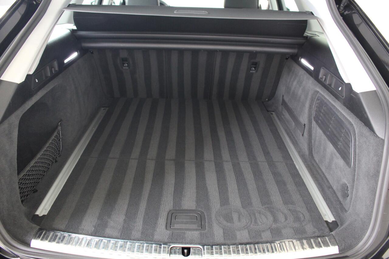 Audi A6 Avant 45 TFSI quattro Business edition Navigatie | El. verstelbare stoelen | Cruise Control | Lichtmetalen velgen