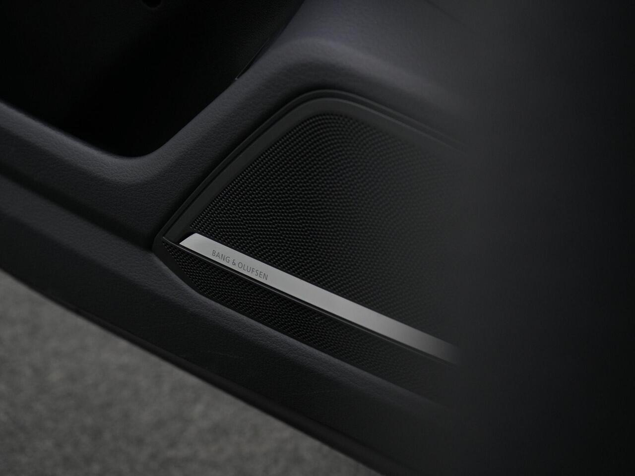 Audi A6 Avant 55 TFSI e 367 pk S-tronic quattro Pro Line S Competition / S-Line | Panoramadak | Leder| Demperregeling | Geheugen-/massagestoelen | Stoelventilatie | Bang & Olufsen | HD-Matrix LED