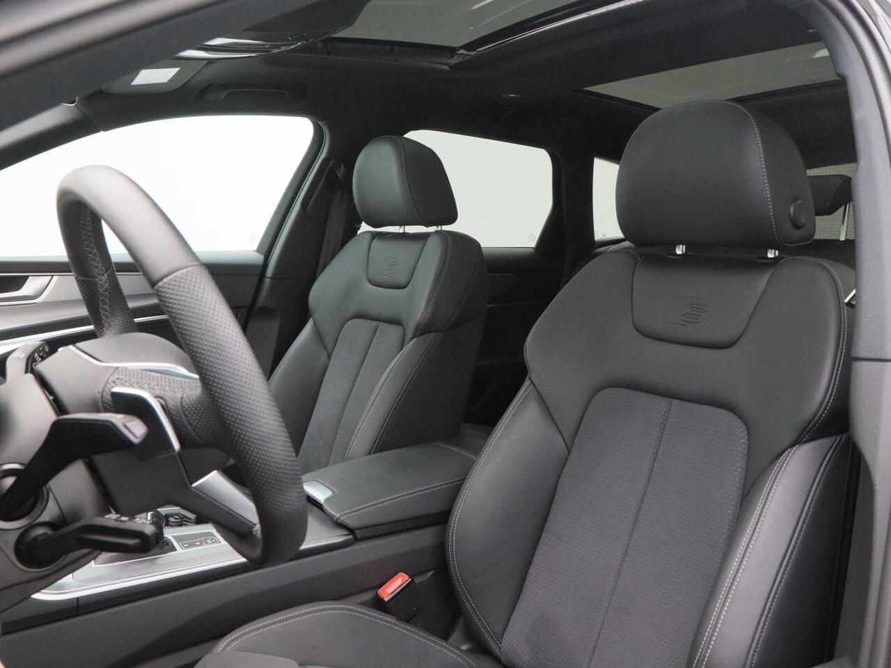 Audi A6 Avant 55 TFSi e 367 Pk quattro S-Line Competition Automaat | 360° Camera | Trekhaak | Panoramadak | Carplay | Full LED | Head Up | Stoel Verwarming | 21 Inch | 15.354 Km!!