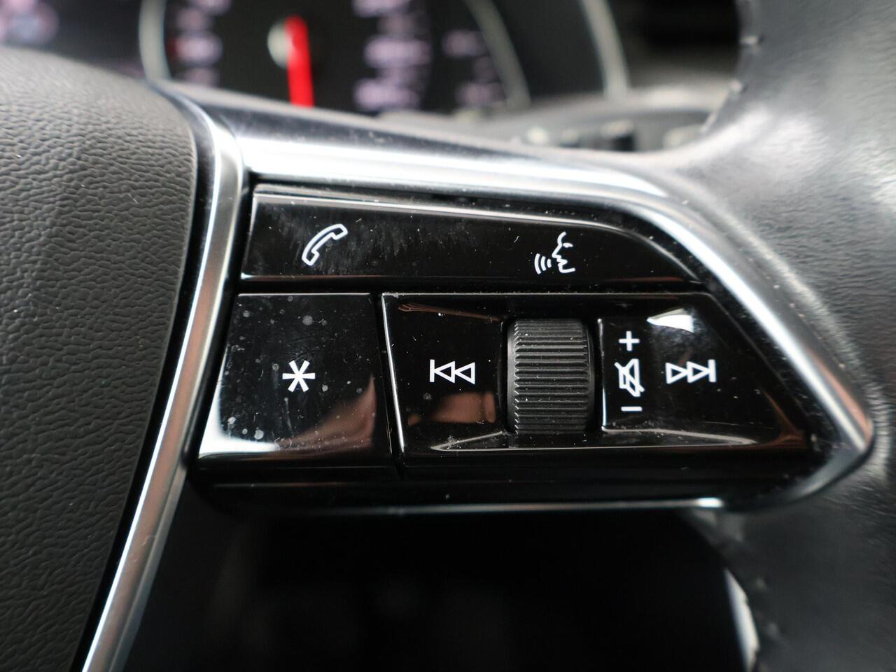 Audi A6 Avant 45 TFSI Pro Line | 245 PK | Automaat | Stoelverwarming | Elektrische achterklep |