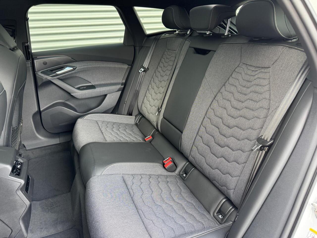 Audi A6 e-tron Avant S edition 100 kWh / 367 PK | Panoramadak | Passagiersdisplay | Matrix LED-koplampen | 360 graden camera