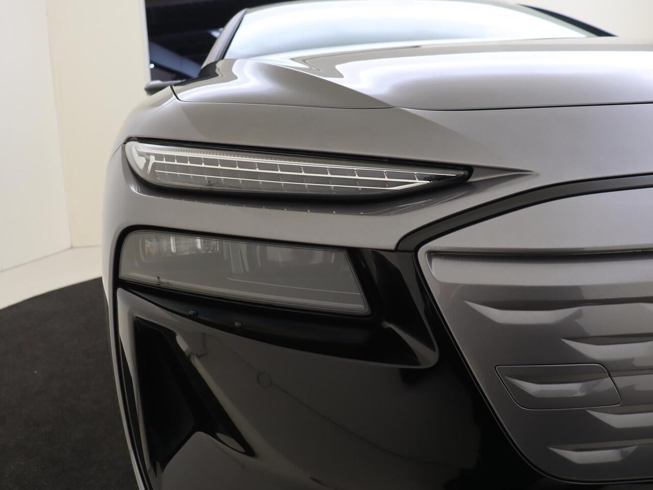 Audi A6 Avant e-tron edition performance 100 kWh | Panoramadak | Trekhaak | Bang & Olufsen | 360 camera | Head-up display | 3-zone airco | Stoel- en stuurwielverwarming | Keyless |