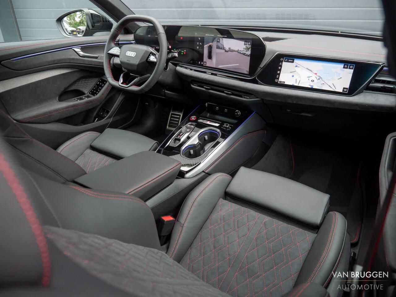 Audi A6 Avant 2.0 e-hybrid quattro S Pano Trekhaak Luchtv Coating Softclose 4-Wiel