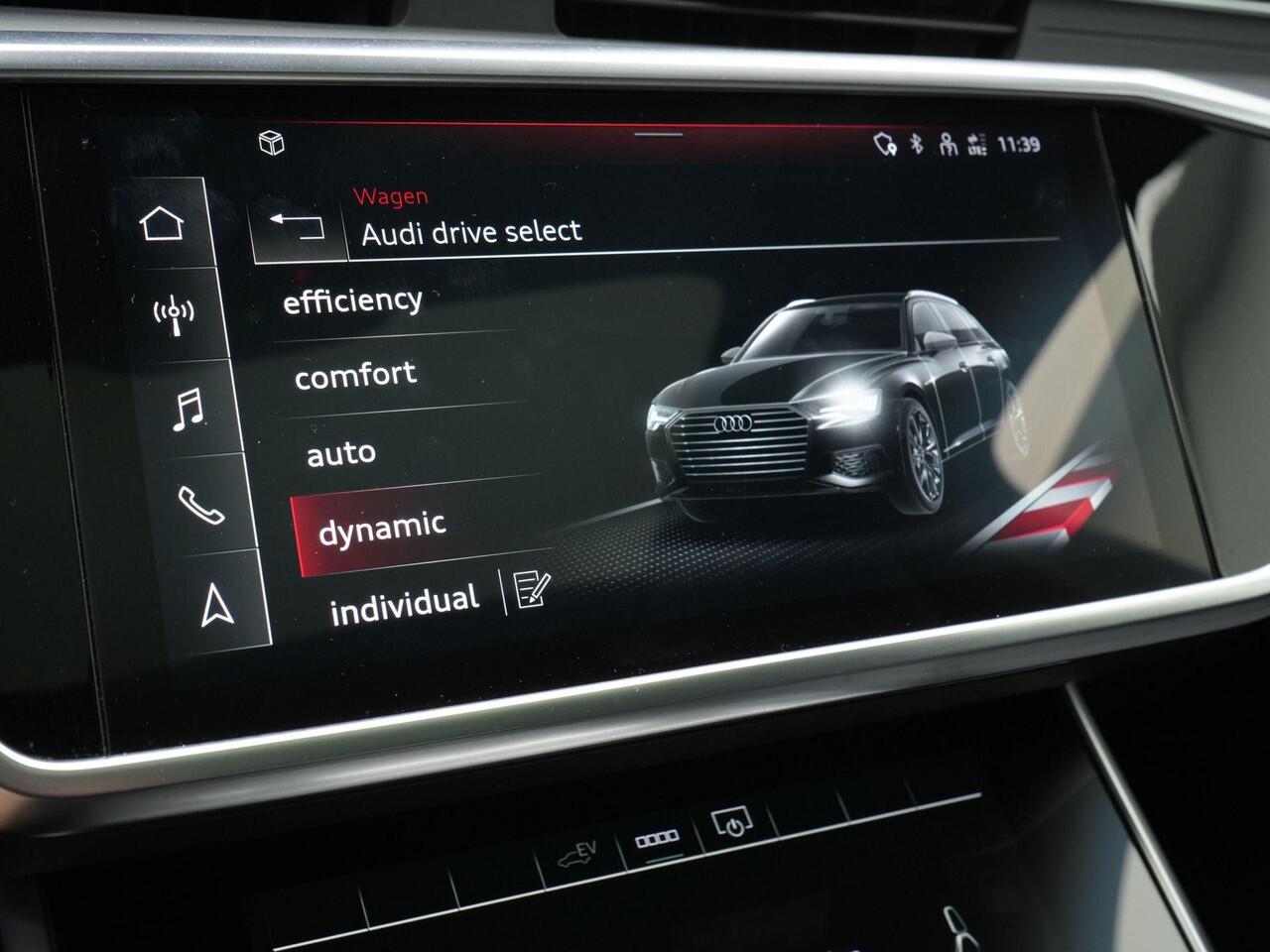 Audi A6 Avant 55 TFSI e 367 pk Competition / S-Line | Panoramadak | Matrix LED | Achteruitrijcamera | Adaptive cruise | Sportonderstel | Remklauwen rood | 21 inch