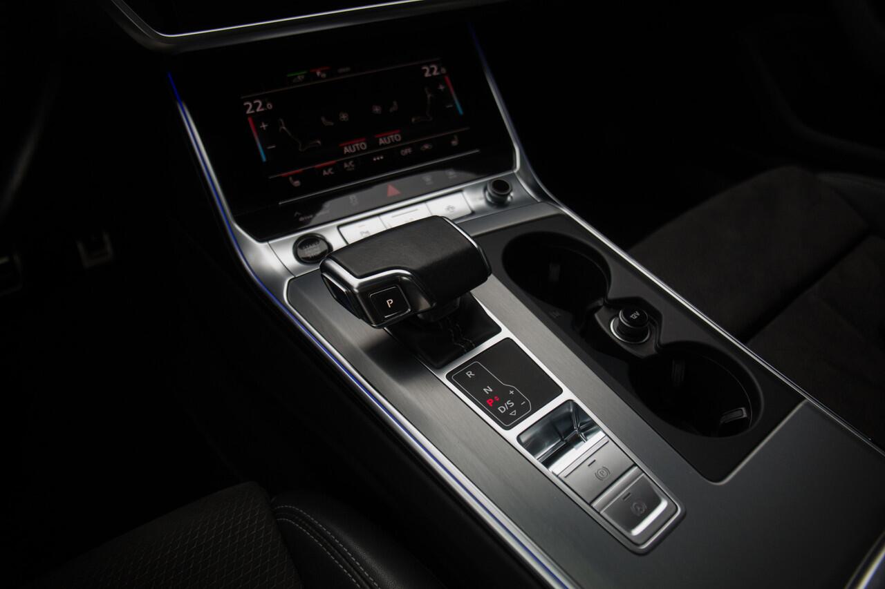 Audi A6 Avant 55 TFSI e quattro Pro Line S Competition , Panoramadak, 3Dcamera, Carplay,