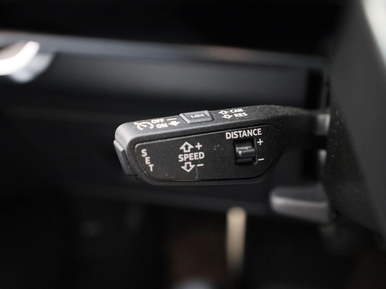 Audi A6 Avant 50 TFSIe 220kW/299PK quattro S edition · B & O sound · Apple/Android Car Play · Adaptive Cruise Control · Navigatie · Leder/stof