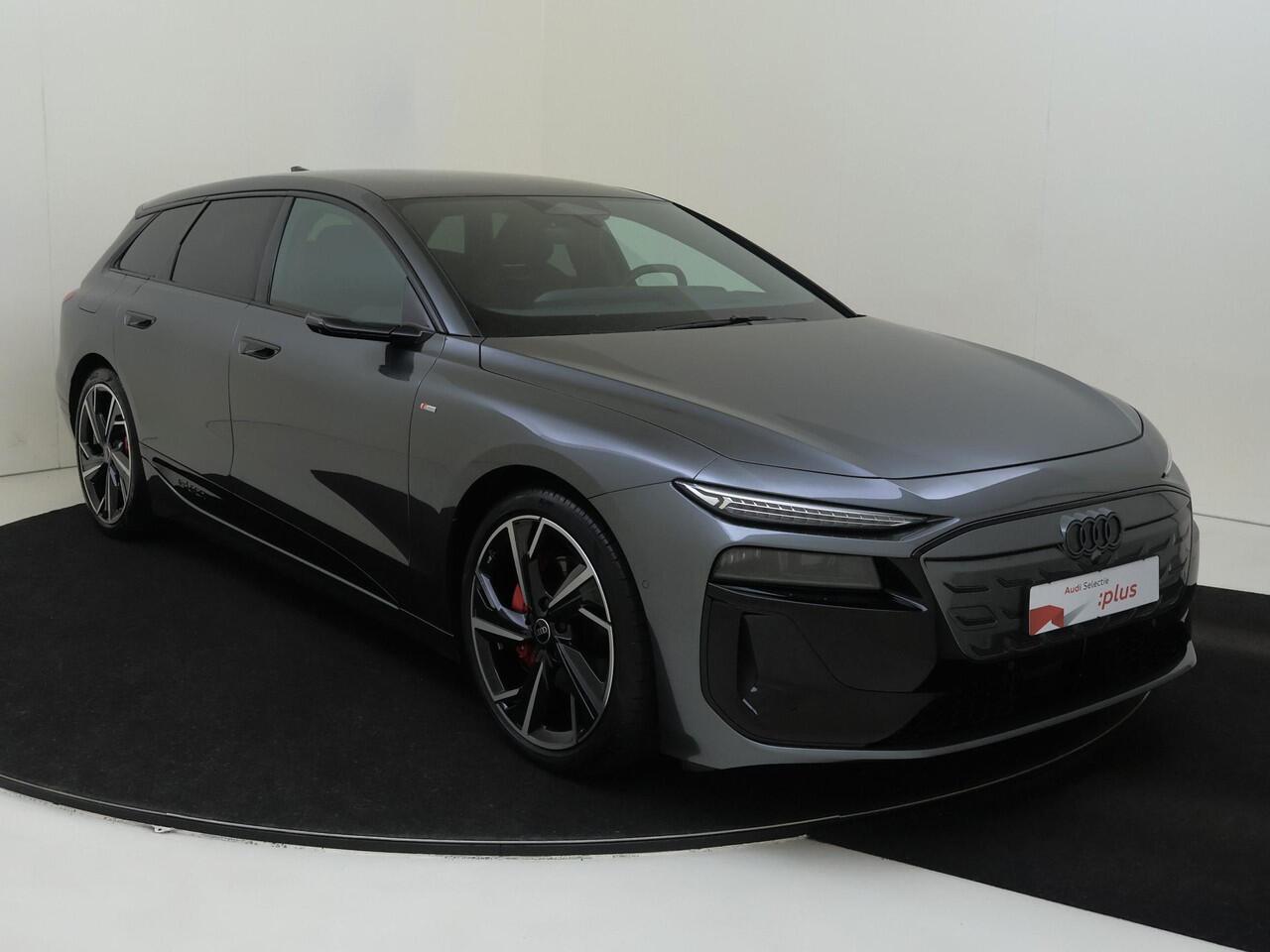 Audi A6 Avant e-tron S edition quattro 100 kWh | Panoramadak | Trekhaak | Luchtvering | Sportstoelen Plus | Bang & Olufsen | Head-up display | Parkeerassistent | 360 camera |