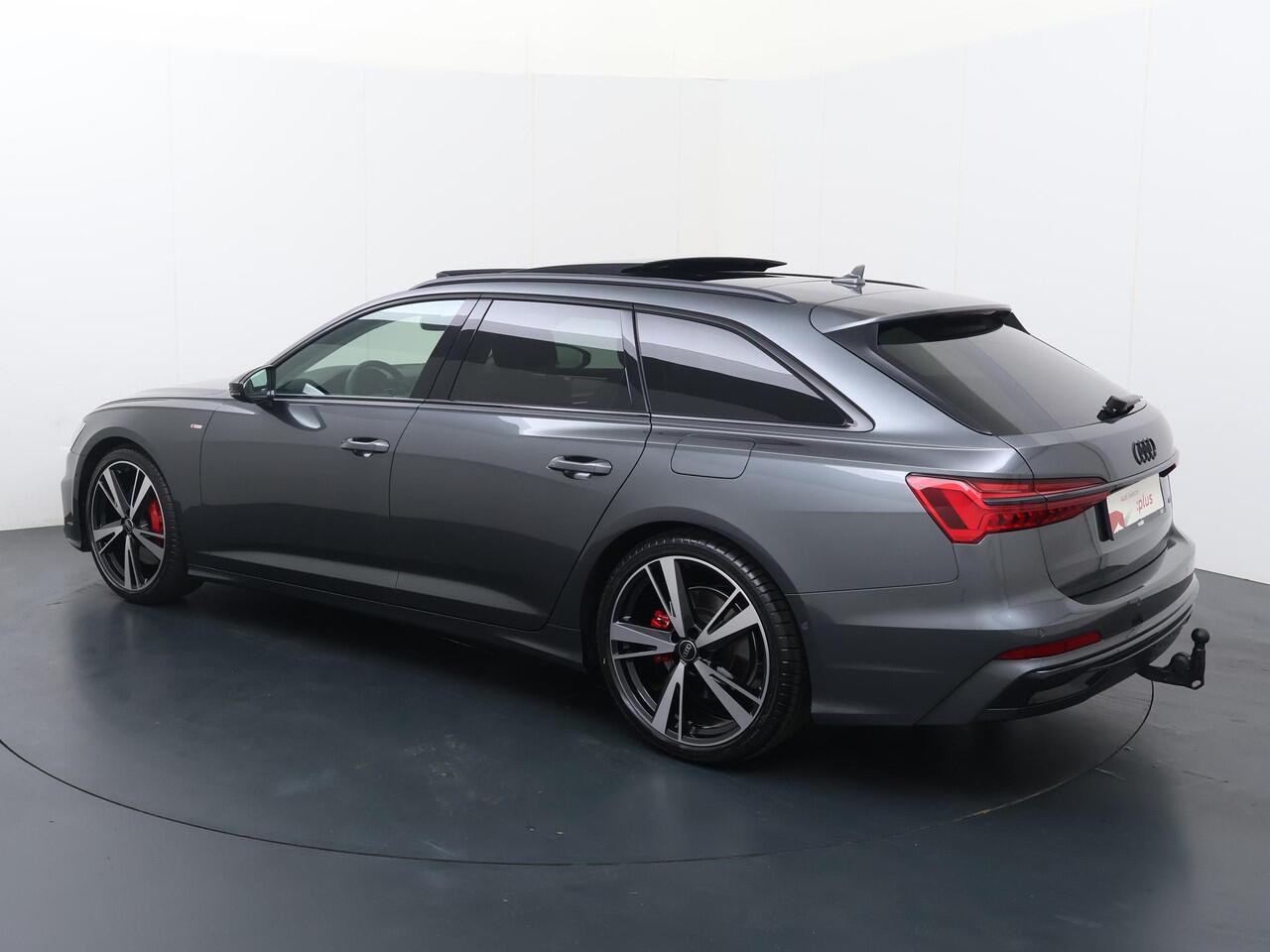 Audi A6 Avant 55 TFSI e quattro S edition Competition | 367 PK | Achteruitrij camera | Trekhaak | Electrisch panoramadak