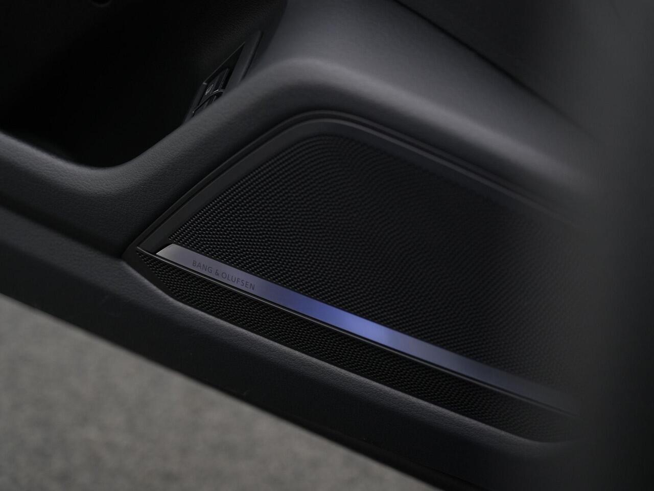 Audi A6 Avant 55 TFSI e 367 pk S-tronic quattro Pro Line S Competition / S-Line | Panoramadak | Geheugenstoelen | Twinleder | Stoelventilatie | Bang & Olufsen