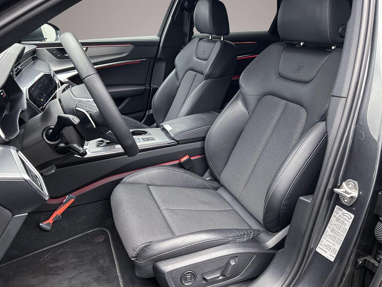 Audi A6 Avant 40 TFSI 204PK S edition Competition | HD-Matrix | Camera | Ambient lighting | Optiek zwart | Sportstoelen |